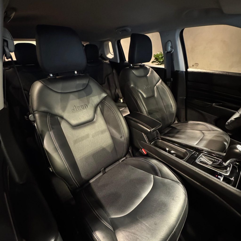 WhatsApp-Image-2025-12-02-at-18.07.19