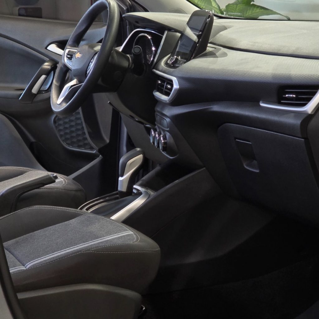 WhatsApp-Image-2025-12-06-at-00.21.44-4