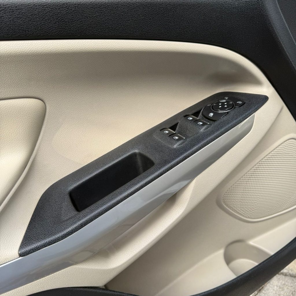 WhatsApp-Image-2025-12-07-at-15.53.00-2