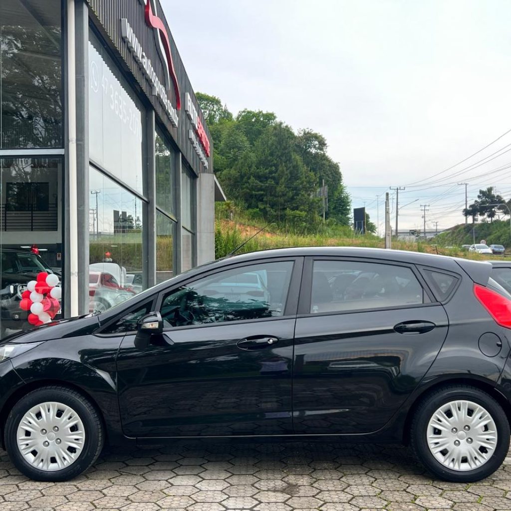 WhatsApp-Image-2025-12-09-at-16.14.13