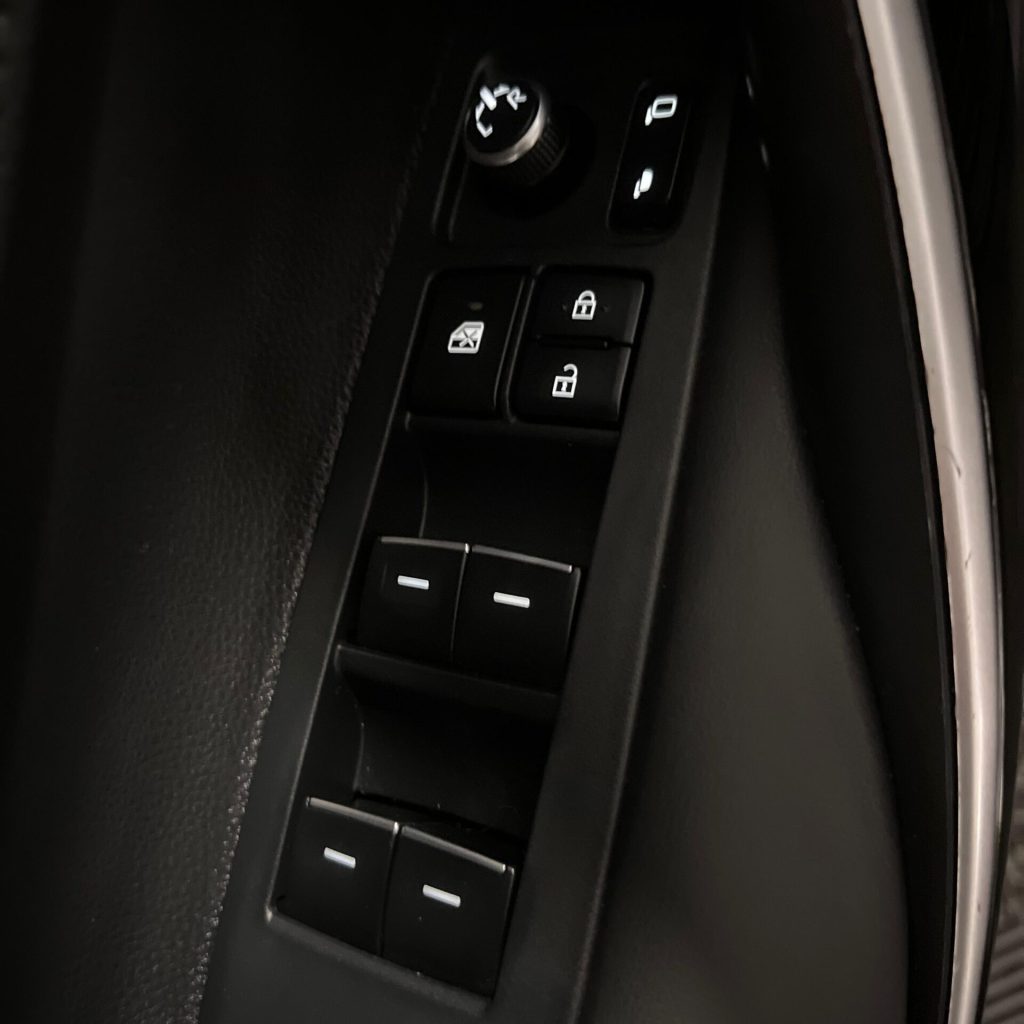 WhatsApp-Image-2025-12-16-at-16.56.58-2